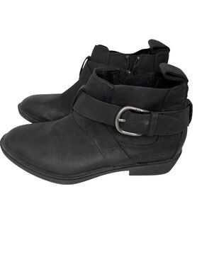 UGG Wylma Chelsea Women's Black Leather Ankle Boots Buckle Strap US Size 7